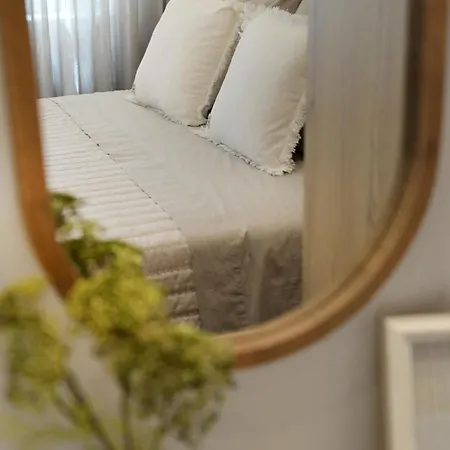 To Stenaki Lejlighed