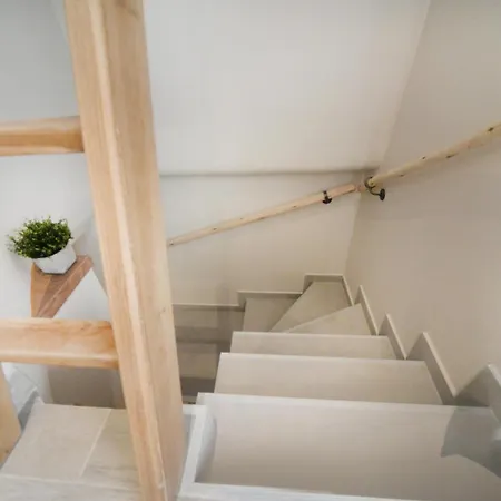 To Stenaki * Kálymnos