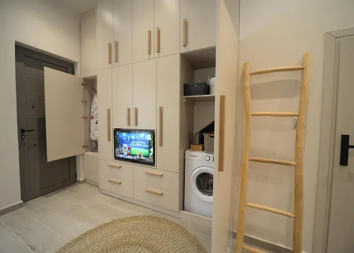 To Stenaki * Kálymnos