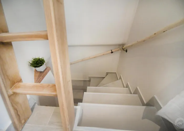 To Stenaki * Kálymnos